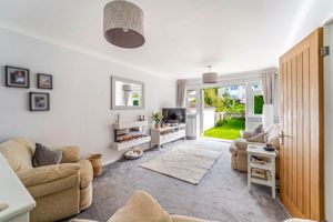 Photo 25- click for photo gallery